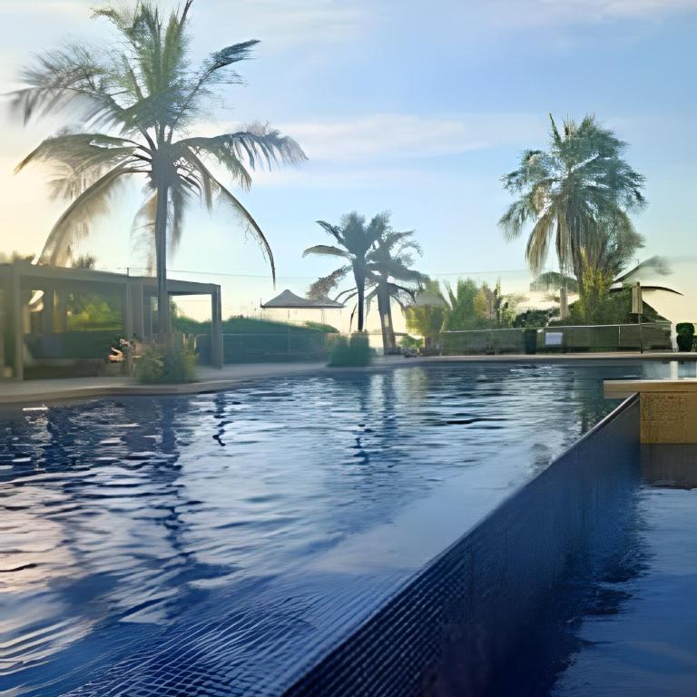 Terrace facing the sea with direct access to the beach - Apartment - 39
