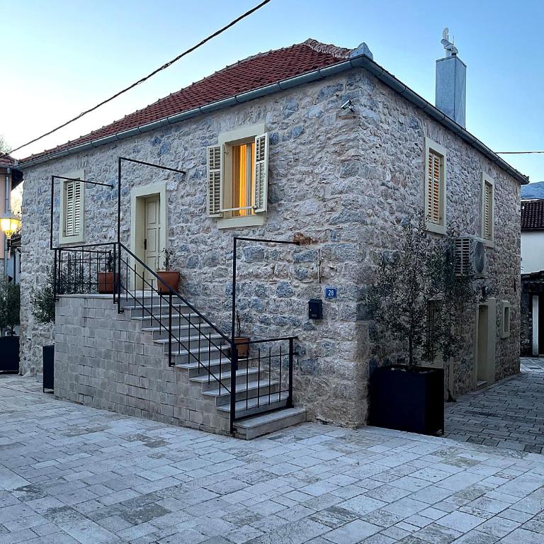 Tri srca 2 - De Luxe 2 - Apartman sa 3 Spavaće Sobe - 1