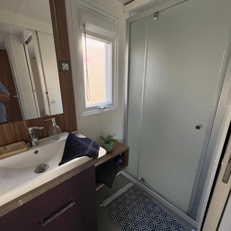Nadege - Mobile Home - 8