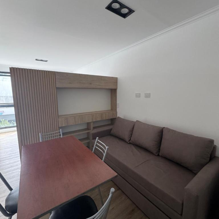 Monoambiente centrico Villa Carlos Paz - Apartamento de 2 dormitorios - 1