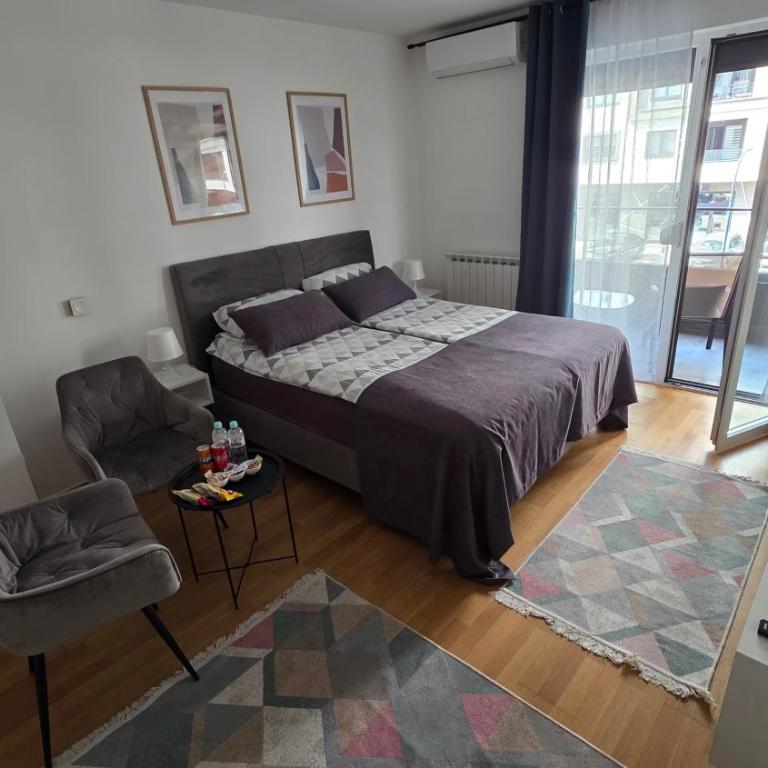 Bulevar free garage 1 - Apartman sa 1 Spavaćom Sobom - 8