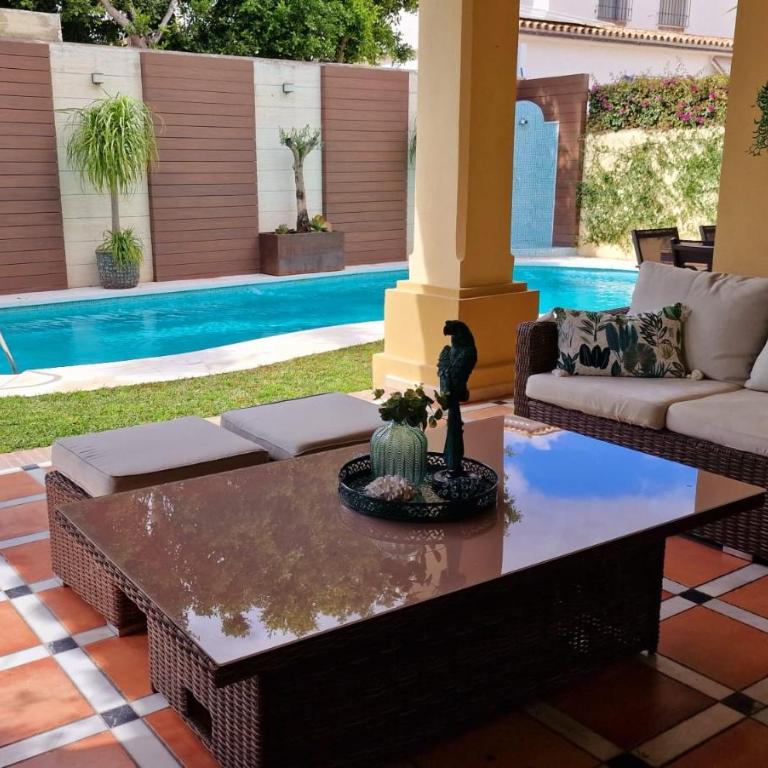 Family friendly villa next to Puerto Banus - Villa - 2