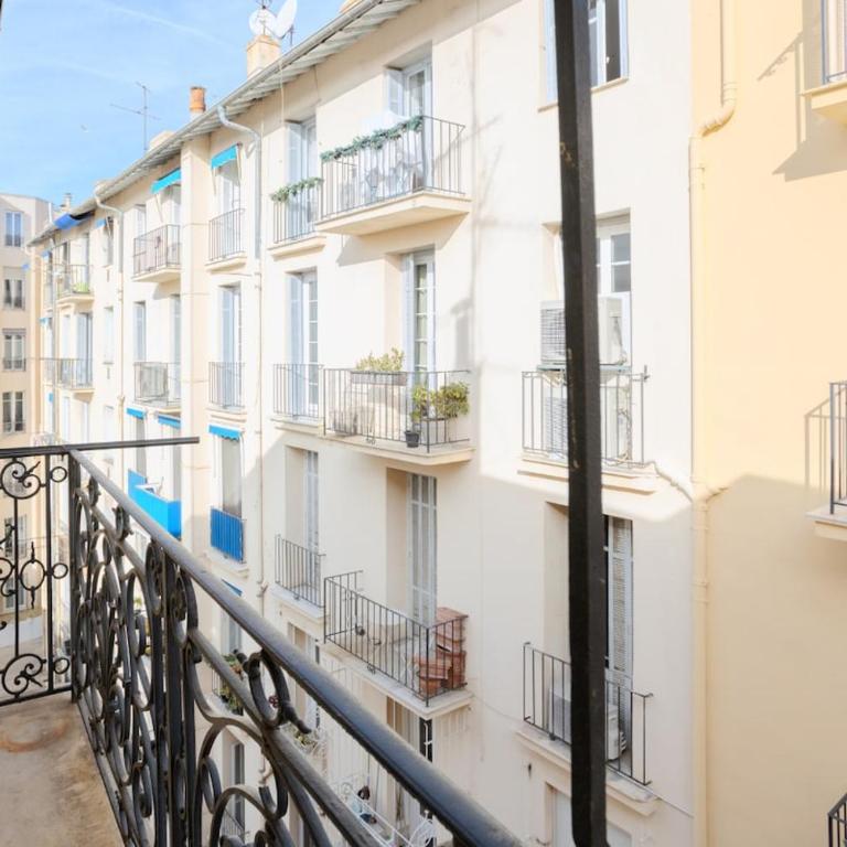 Nice Buffa T2 dans le carré d'or proche plage - Appartement 1 Chambre - 2