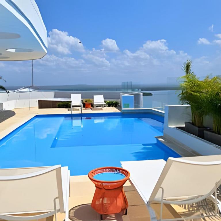 Jacuzzi with Ocean View, 3 Bedrooms, Sky and Sea - Apartment - 2