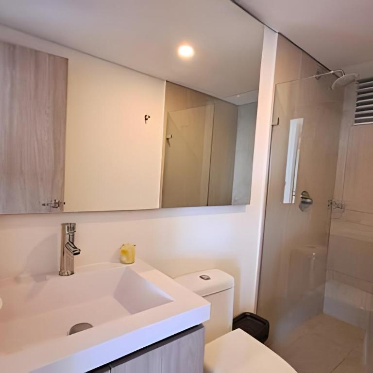 Jacuzzi with Ocean View, 3 Bedrooms, Sky and Sea - Apartment - 14