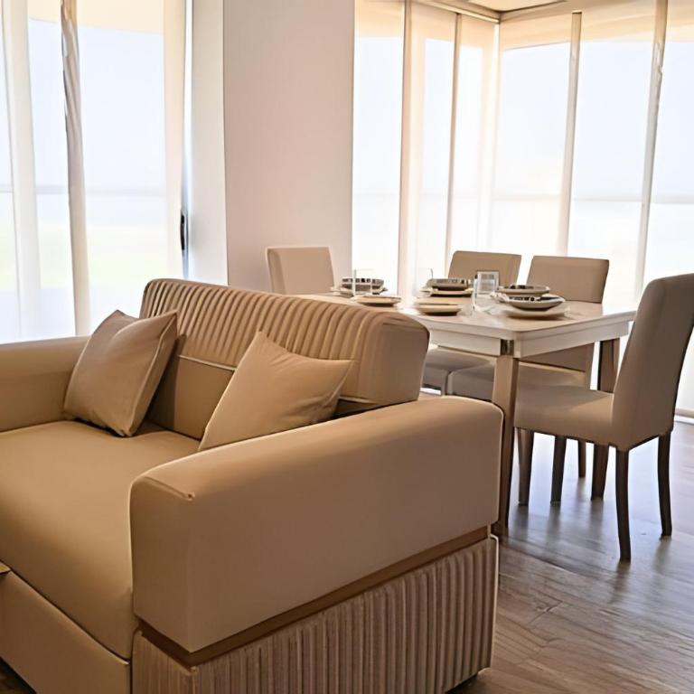 Jacuzzi with Ocean View, 3 Bedrooms, Sky and Sea - Apartment - 27