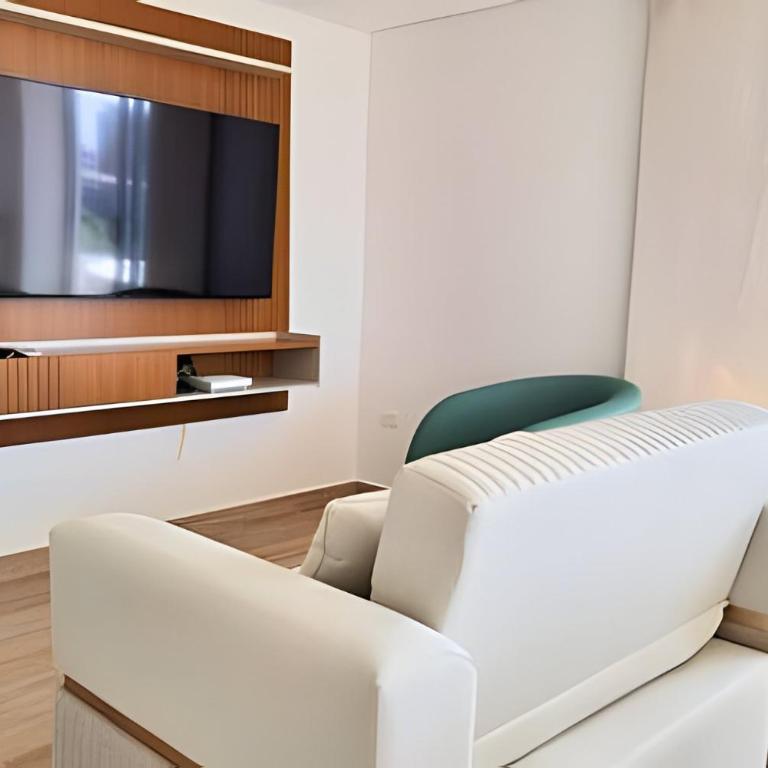 Jacuzzi with Ocean View, 3 Bedrooms, Sky and Sea - Apartment - 29