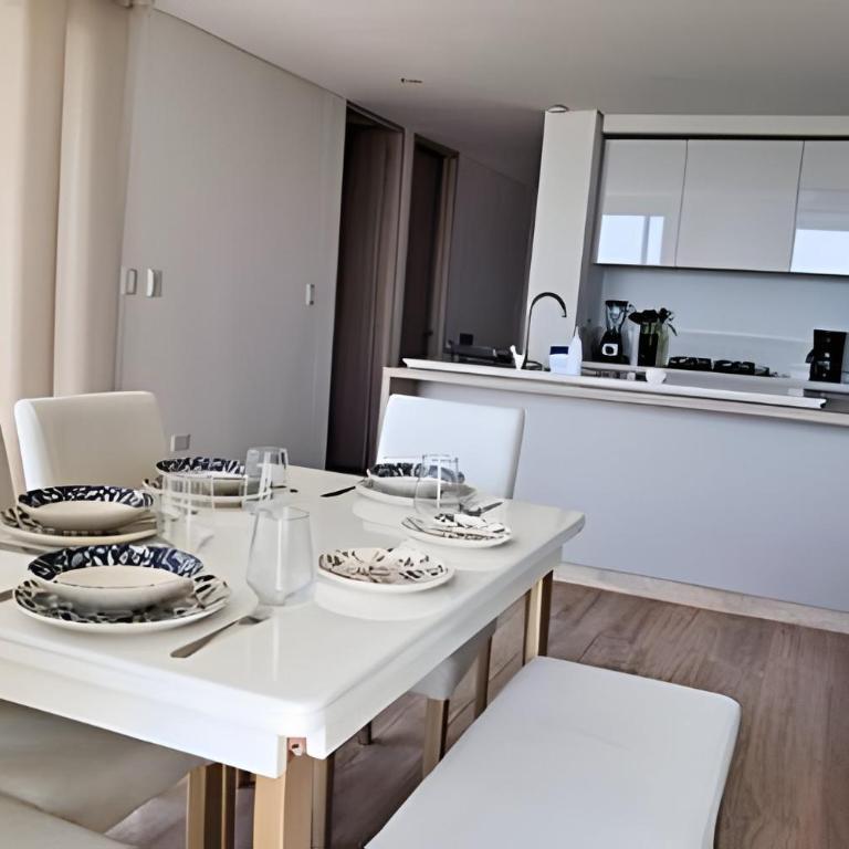 Jacuzzi with Ocean View, 3 Bedrooms, Sky and Sea - Apartment - 32