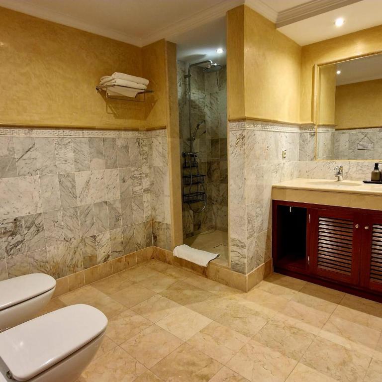 Family friendly villa next to Puerto Banus - Villa - 45