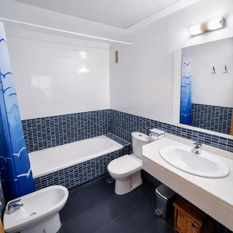 Torre Sol Lux Apartment 12 floor , free parking, - One-Bedroom Apartment - 12