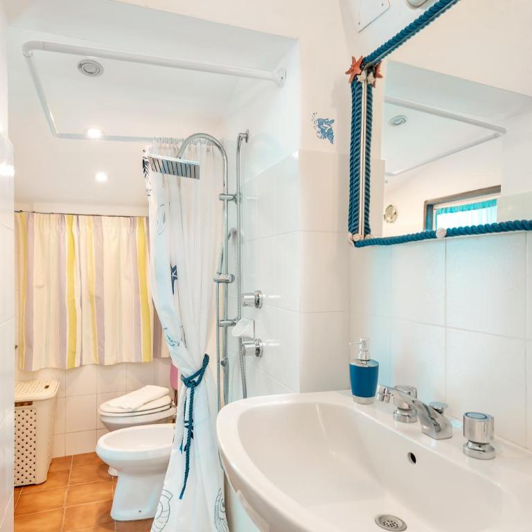 Casa Antica PortoVener - Appartamento con 2 Camere da Letto, Terrazza e Vista Mare - 3