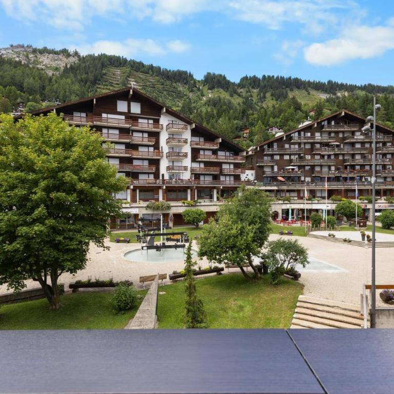 Mars 502 place du village a Anzere avec vue sur les Alpes - Apartment - 12