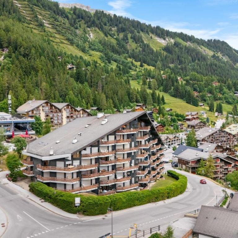 Cristal 702 pres de la telecabine a Anzere avec vue sur les Alpes - Apartment - 44