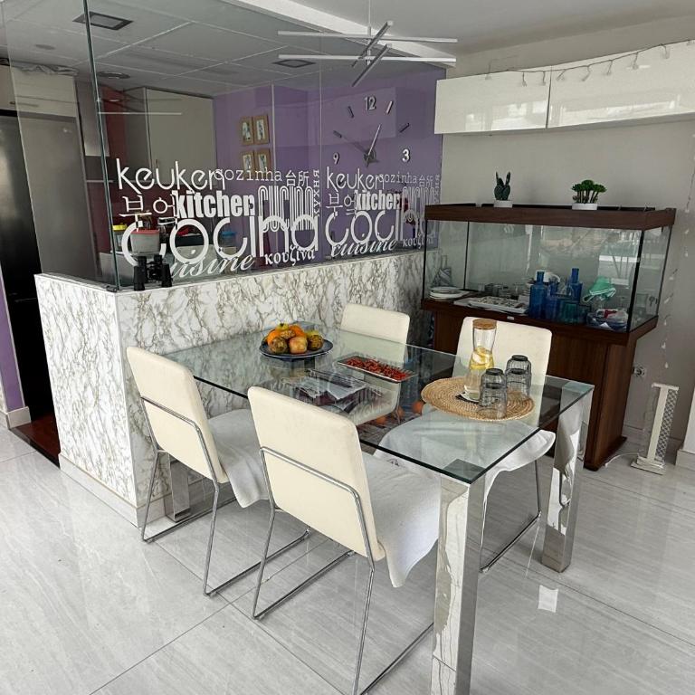 Habitación privada con Baño en un moderno y céntrico Atico en Ciutat Vella - Double Room with Private Bathroom - 12
