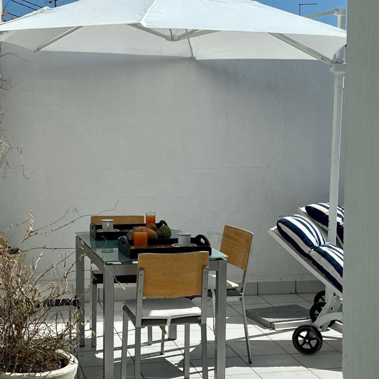 Habitación privada con Baño en un moderno y céntrico Atico en Ciutat Vella - Double Room with Private Bathroom - 14