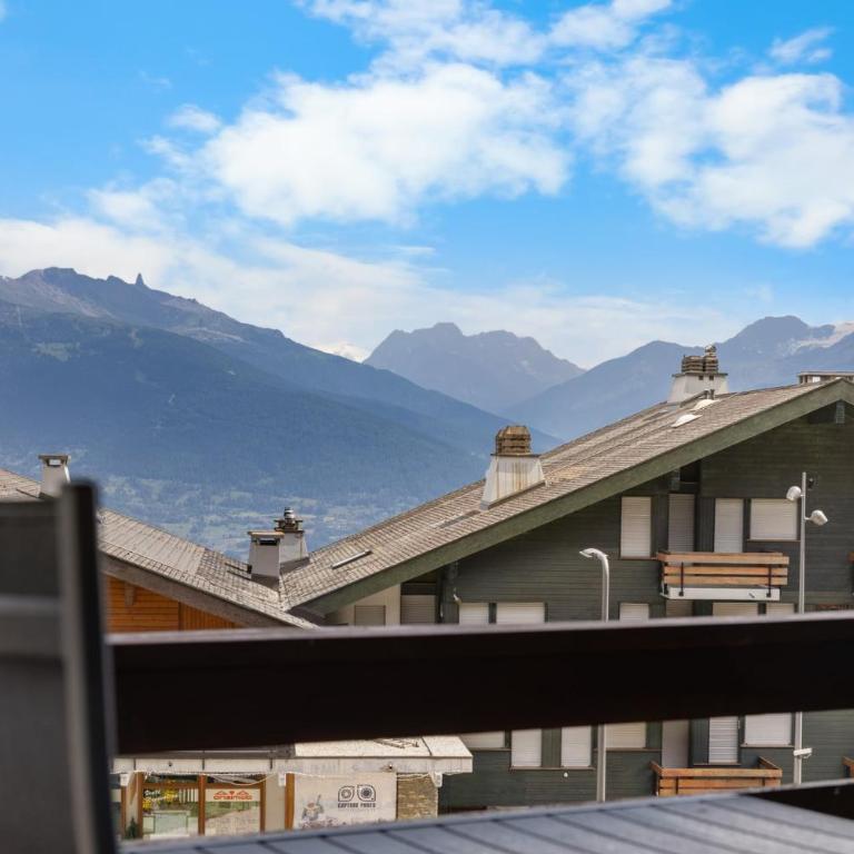 Saturne 103 sur la place du Village a Anzere - Apartment - 16