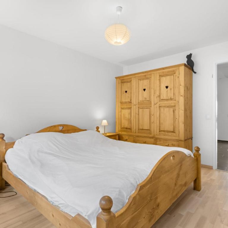 Saturne 103 sur la place du Village a Anzere - Apartment - 22