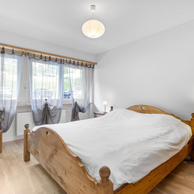 Saturne 103 sur la place du Village a Anzere - Apartment - 23