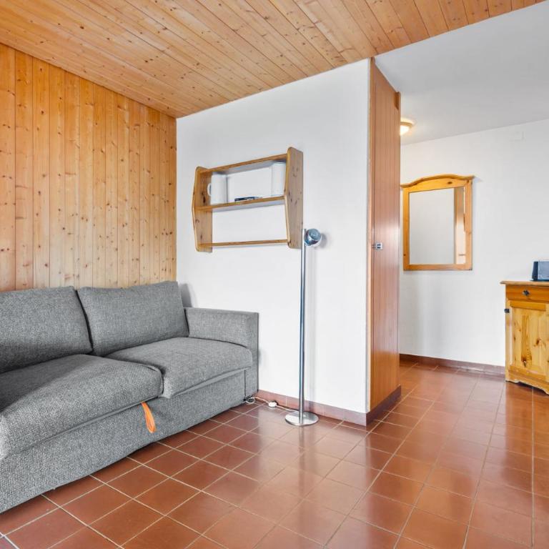 Capricorne RS1 sur la place du village a Anzere - Apartment - 2