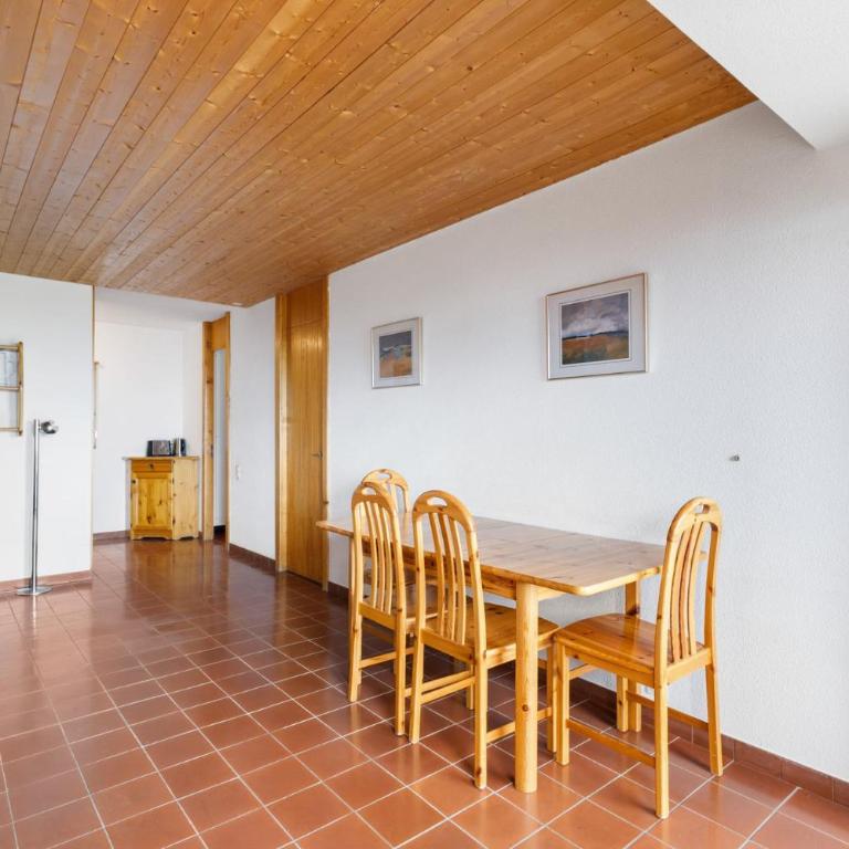 Capricorne RS1 sur la place du village a Anzere - Apartment - 16