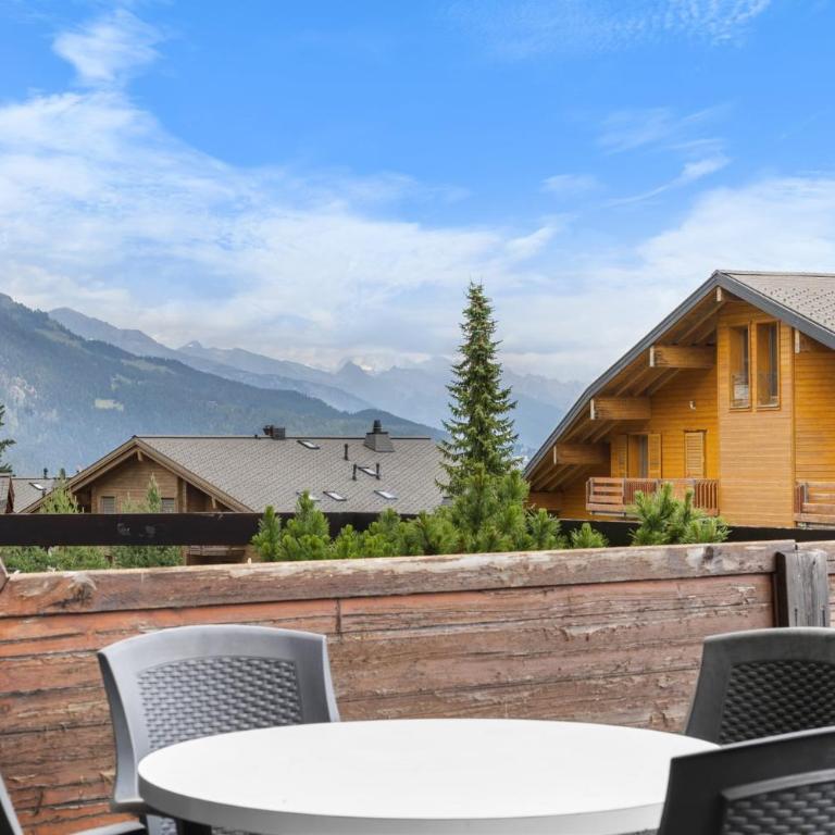 Capricorne RS1 sur la place du village a Anzere - Apartment - 26