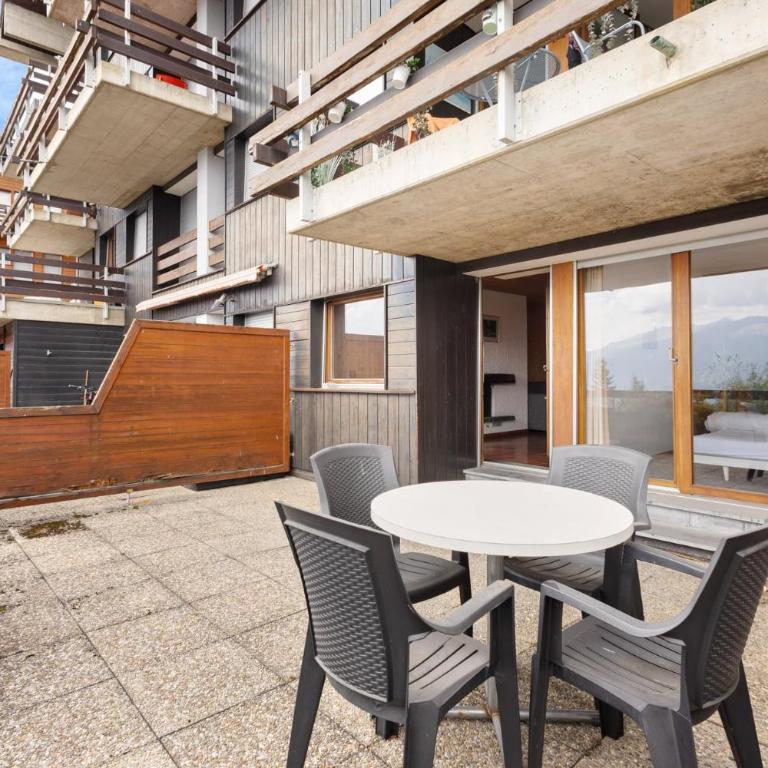 Capricorne RS1 sur la place du village a Anzere - Apartment - 31