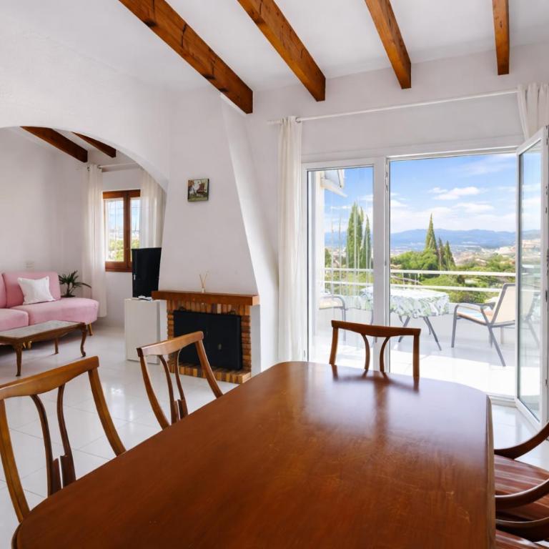 Albir Holiday Home - Three-Bedroom House - 5