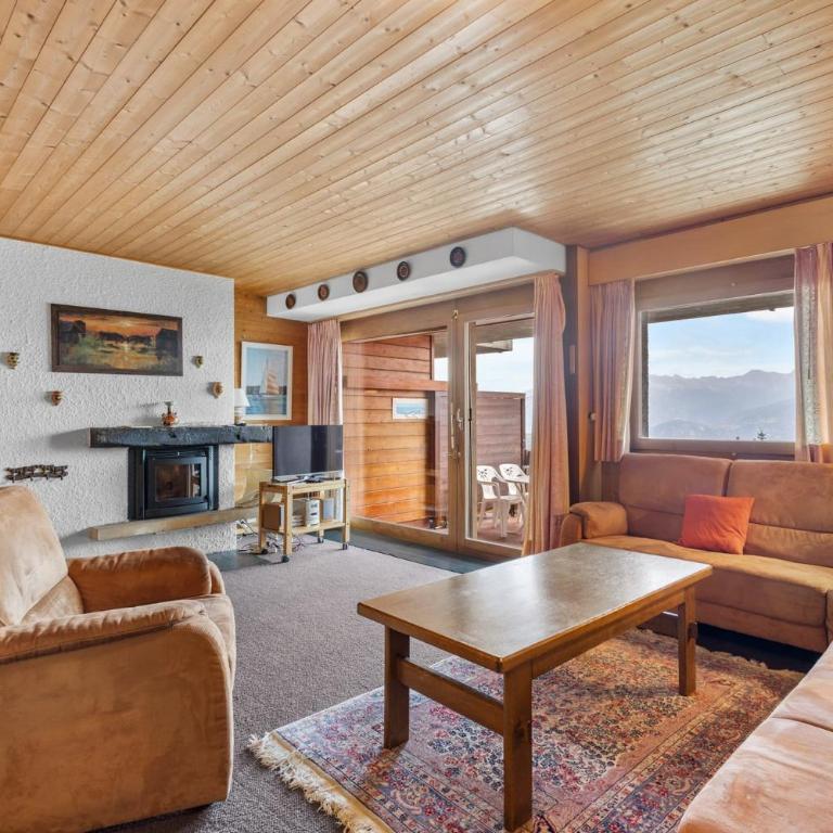 Gemeaux 205 sur la place du Village a Anzere avec vue sur les Alpes - Apartment - 4
