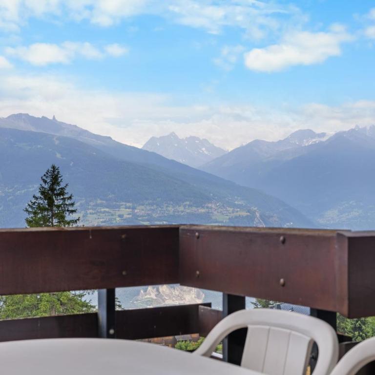 Gemeaux 205 sur la place du Village a Anzere avec vue sur les Alpes - Apartment - 19
