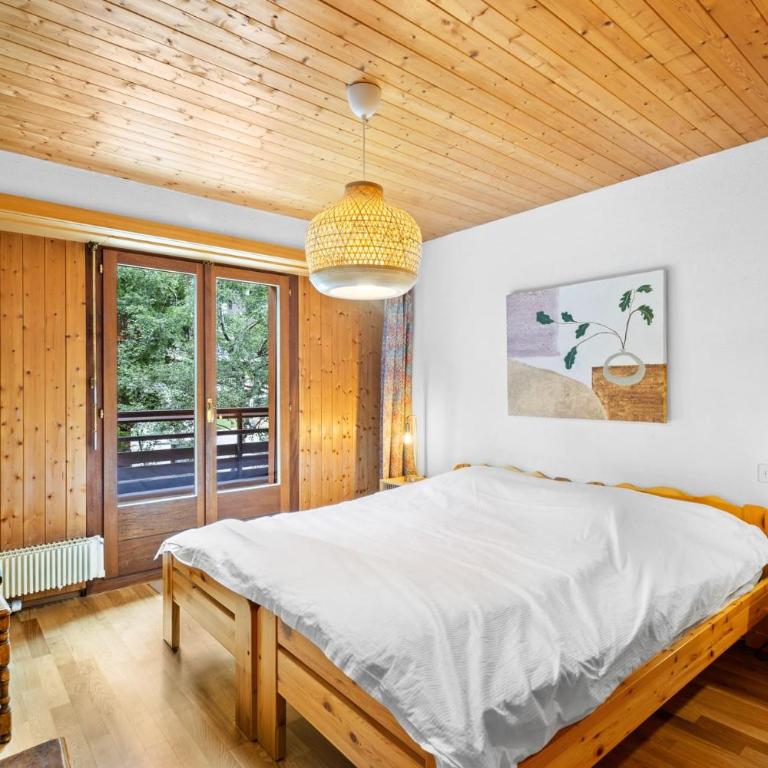 Mars 404-406 sur la place du village a Anzere avec vue sur les Alpes - Apartment - 28