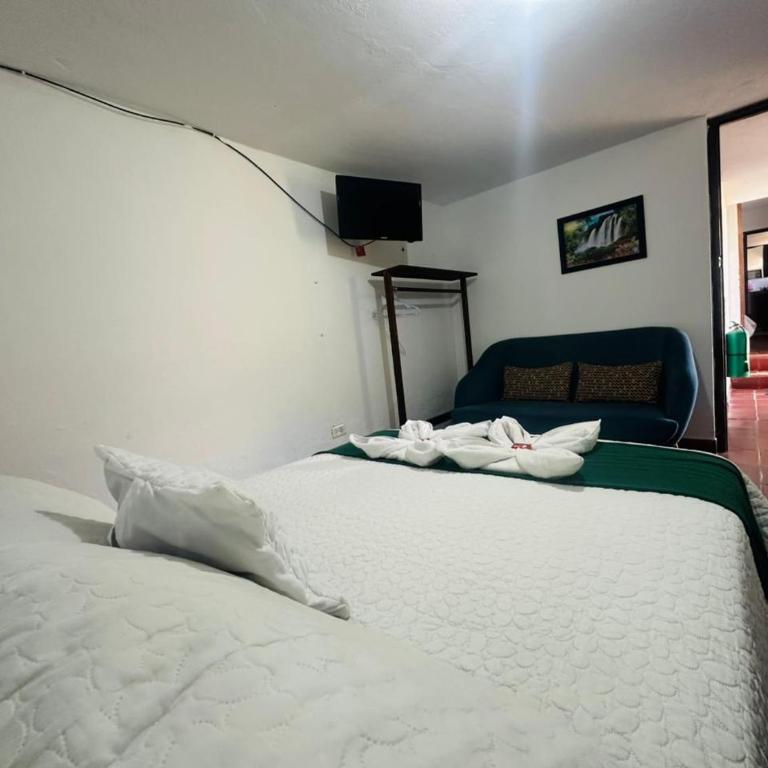 Casa Naturhola - Double Room with Private Bathroom - 8