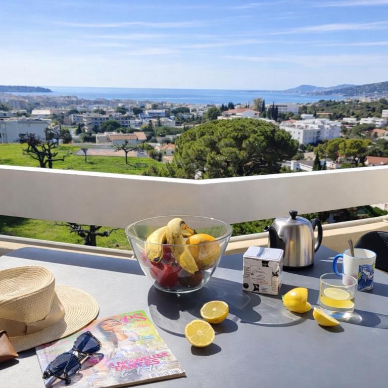 Sea View Riviera, Charmant 3 pièces vue mer panoramique, 2 chambres, 4P, PK, AC - Appartement 1 Chambre - 1