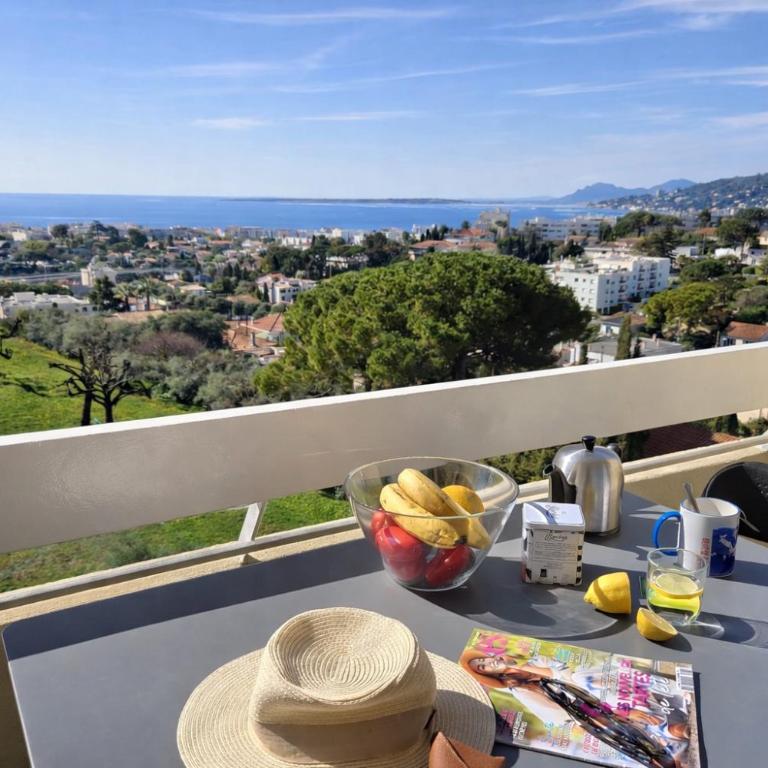 Sea View Riviera, Charmant 3 pièces vue mer panoramique, 2 chambres, 4P, PK, AC - Appartement 1 Chambre - 36
