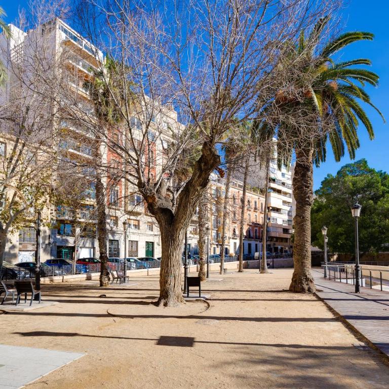 HB Apartaments Playa del Postiguet Beach - Three-Bedroom Apartment - 58