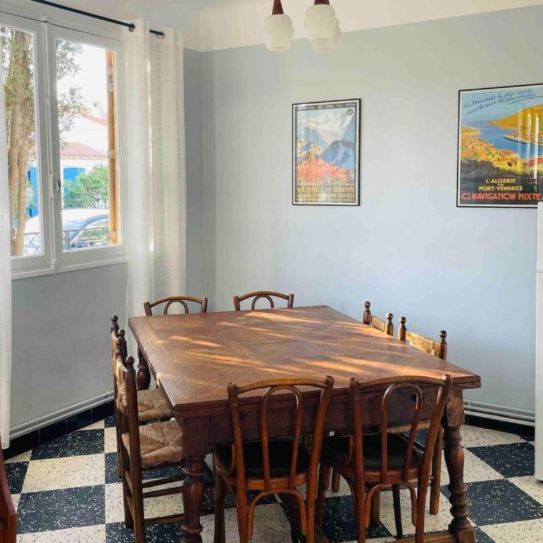 Villa les Pins - Six-Bedroom House - 12