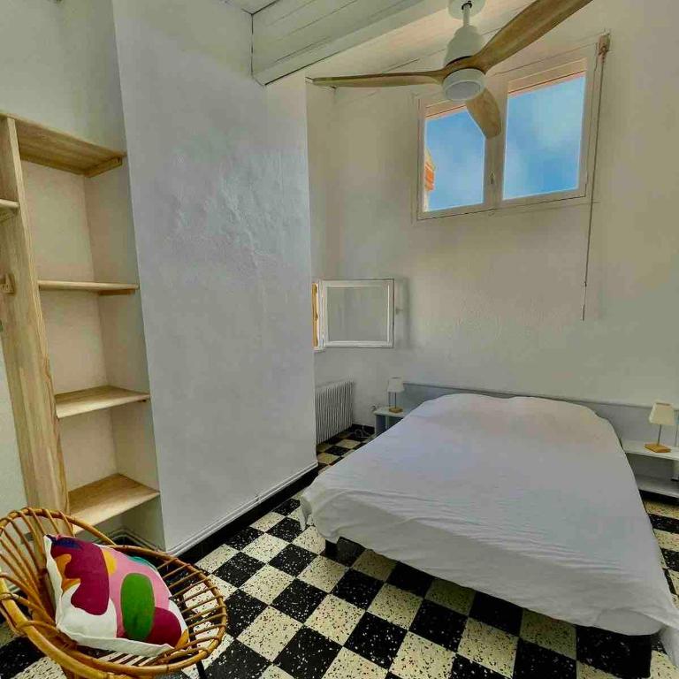Villa les Pins - Six-Bedroom House - 20