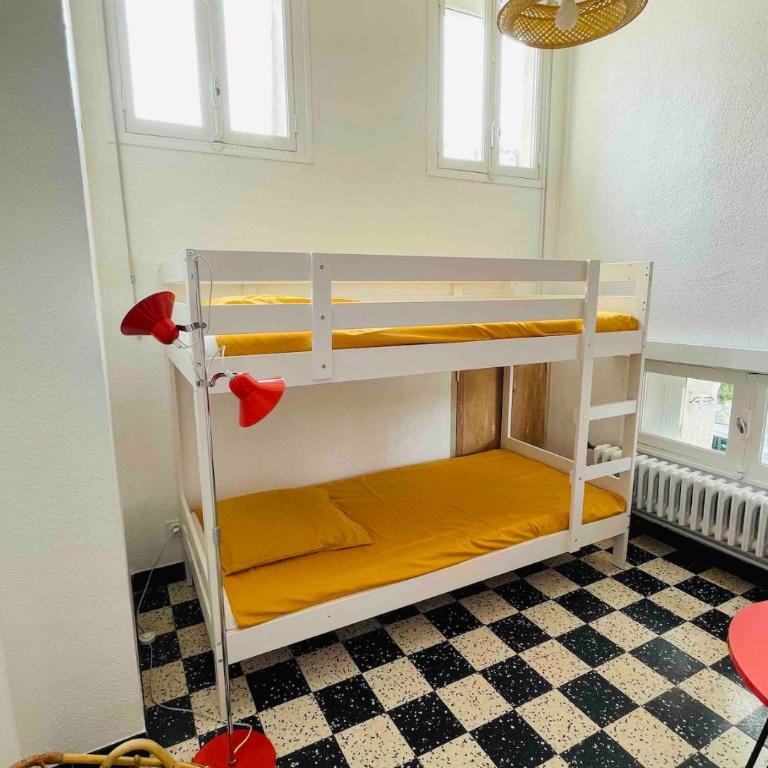 Villa les Pins - Six-Bedroom House - 26