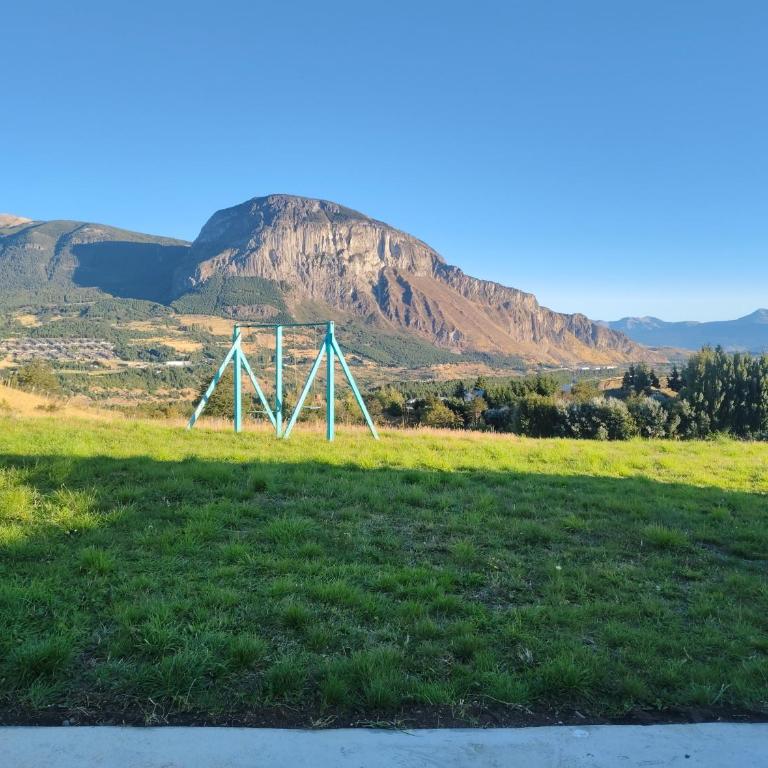 Cabaña en Coyhaique - Three-Bedroom House - 1