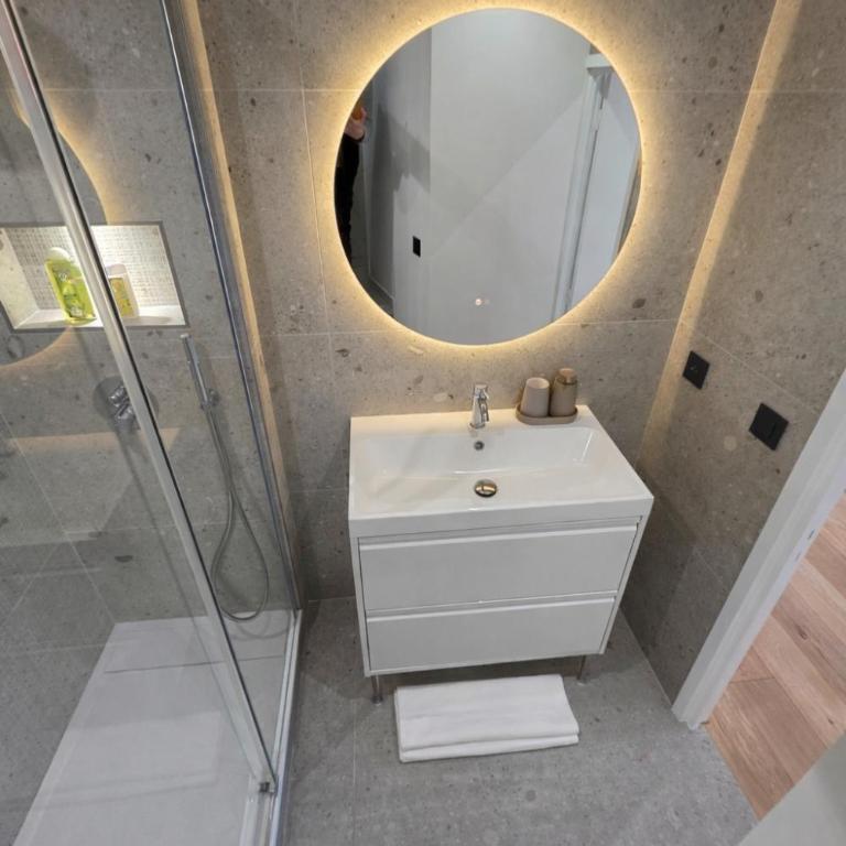 Face Port Vauban - Appartements au cœur du Vieil Antibes - Appartement 1 Chambre - Vue sur Mer - 12