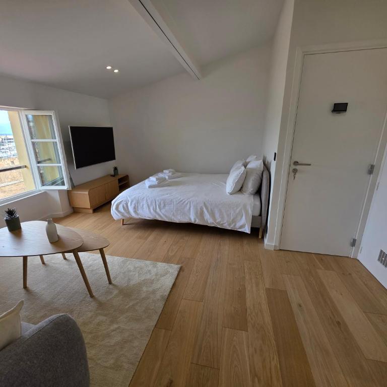Face Port Vauban - Appartements au cœur du Vieil Antibes - Appartement 1 Chambre - Vue sur Mer - 9