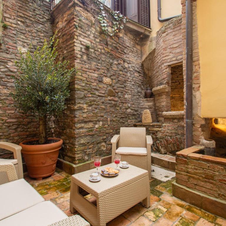 Hostly Il Pozzo Antico Perugia Etruscan City - Appartamento con 1 Camera da Letto - 19