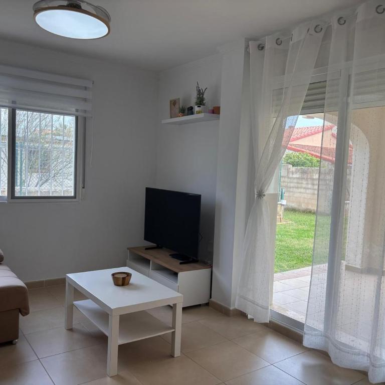 Apartamento en DENIA con 3 habitaciones dobles y piscina a 150 metros de la Playa Les Deveses - Apartamento de 3 dormitorios - 8