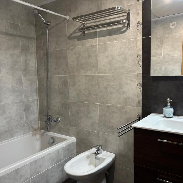 Apartamento en DENIA con 3 habitaciones dobles y piscina a 150 metros de la Playa Les Deveses - Apartamento de 3 dormitorios - 15