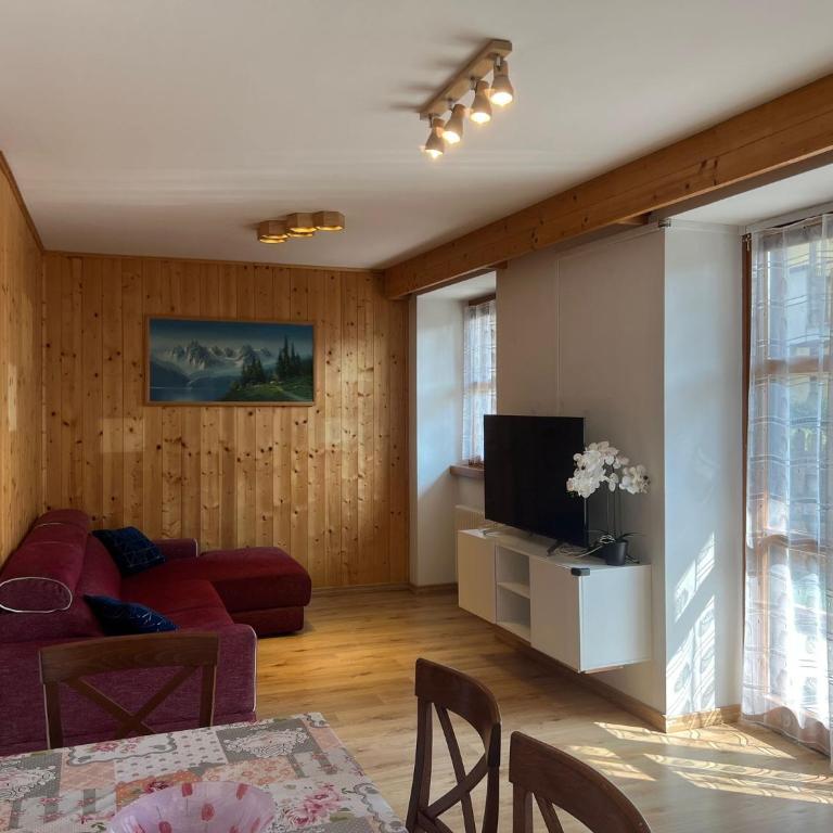 Klara Home - Appartamento con 2 Camere da Letto - 10