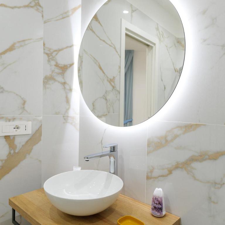 Palazzo Caracciolo D'Arena Luxury Rooms - Superior Deluxe Double or Twin Room - 12