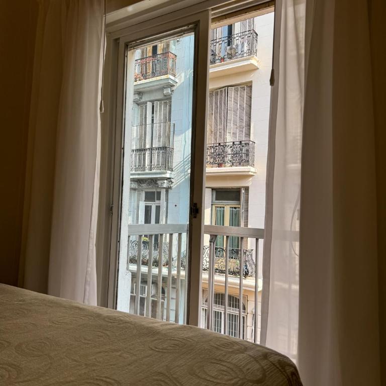 Hotel Europa - Habitación Triple con balcón - 4