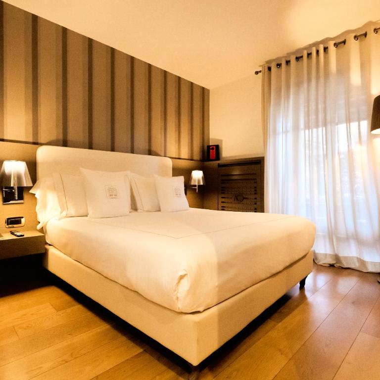 Ambra Cortina Luxury&Fashion Hotel - Camera Matrimoniale Standard - 5