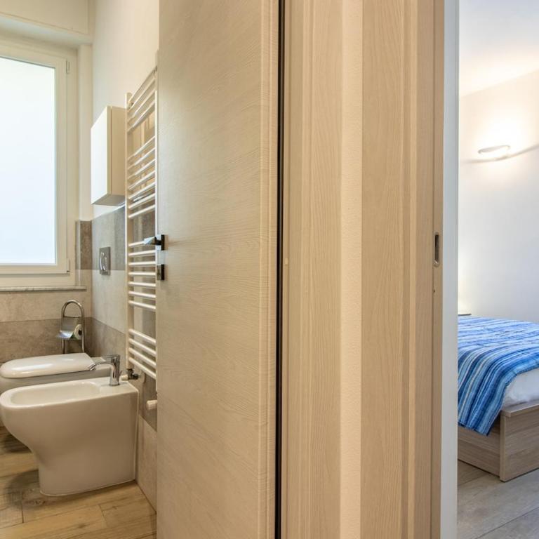 Giò Apartment on the beach front - mytouristhome - Deluxe Apartment mit 2 Schlafzimmern und Meerblick - 35