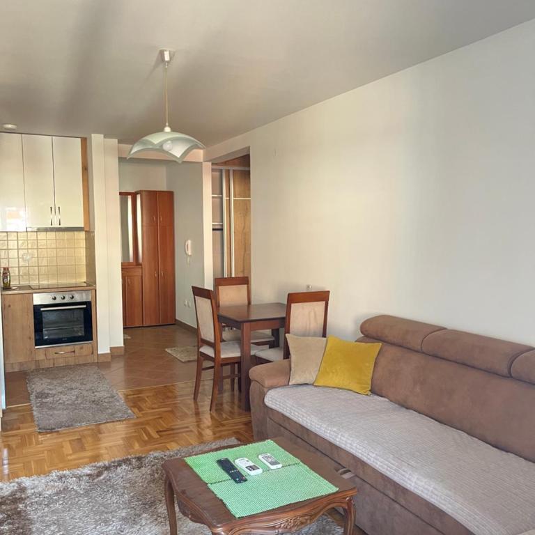 Apartment Tramonto Budva - One-Bedroom Apartment - 1