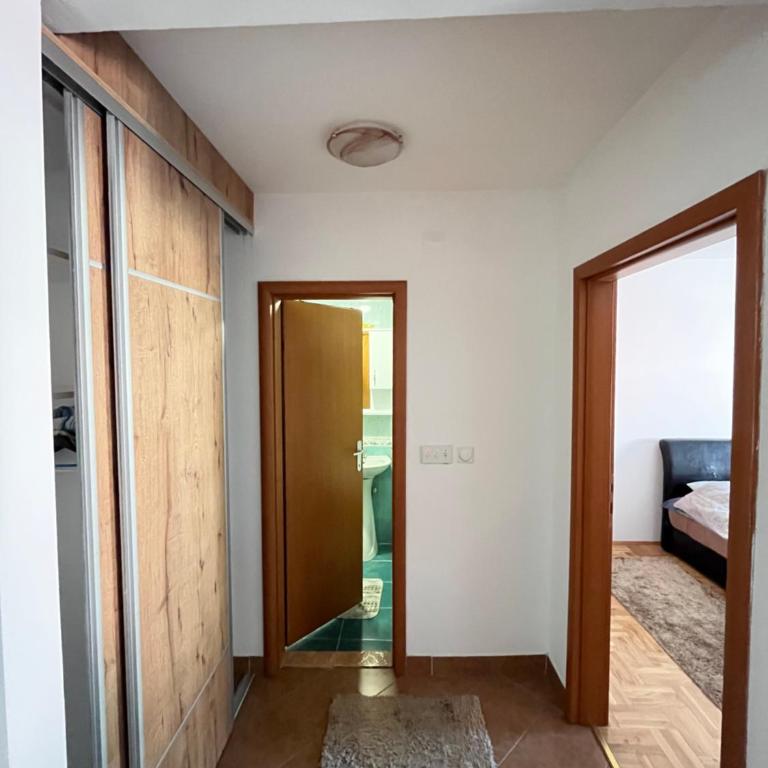 Apartment Tramonto Budva - One-Bedroom Apartment - 9